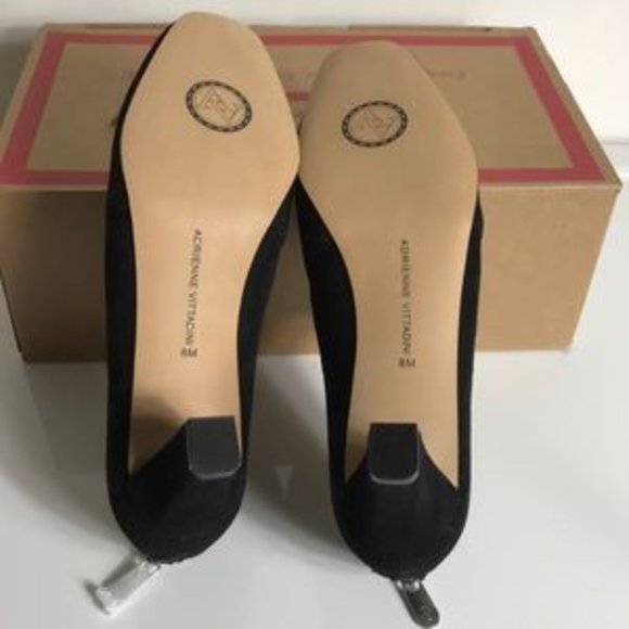 Adrienne Vittadini Suede Lave Classic Shootie Pump - Picture 5 of 7